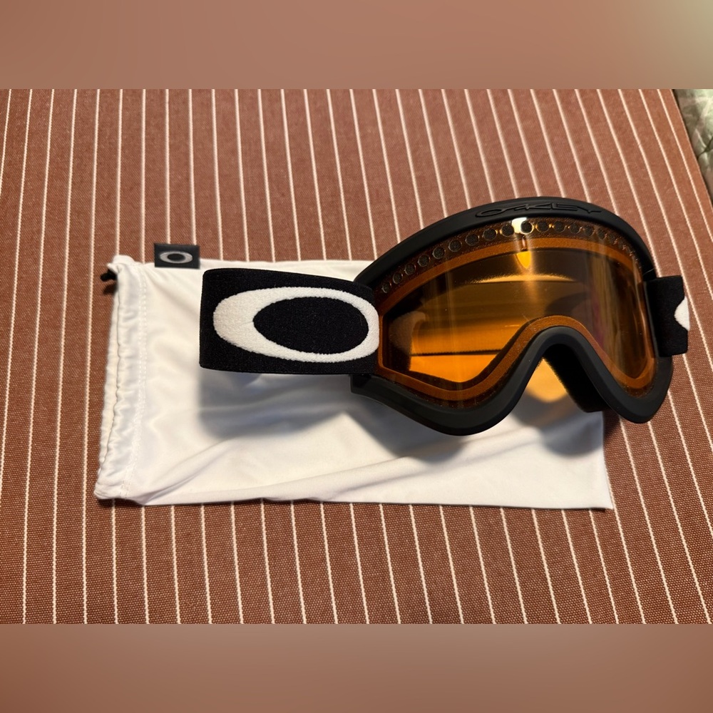 Oakley Goggles with Persimmon Lens